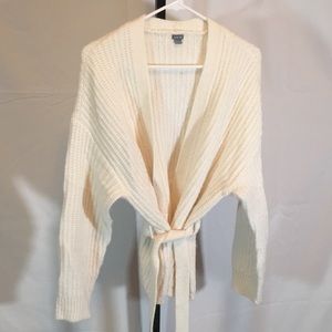 White tie up sweater